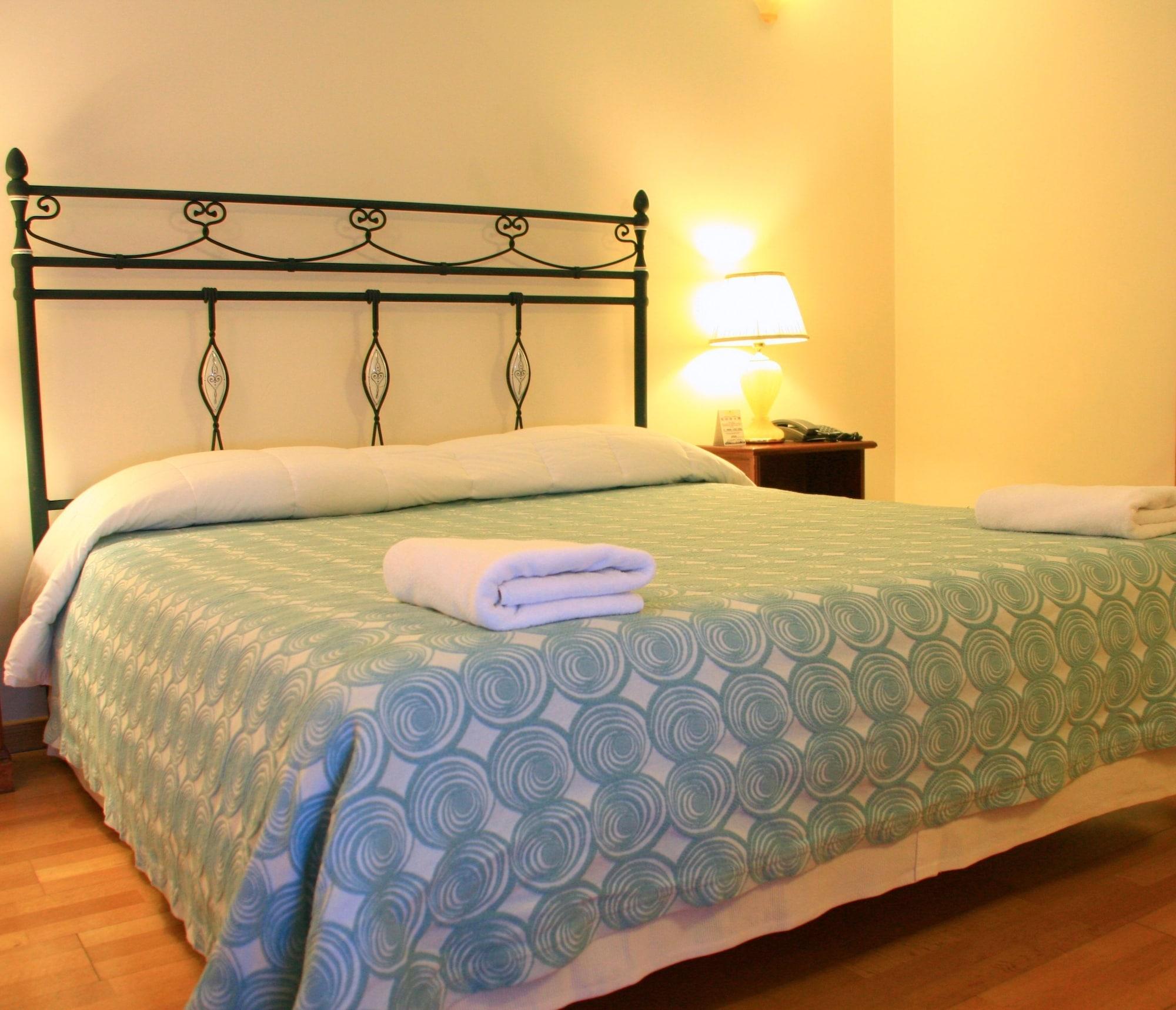Byzantino Hotel Patras Ngoại thất bức ảnh