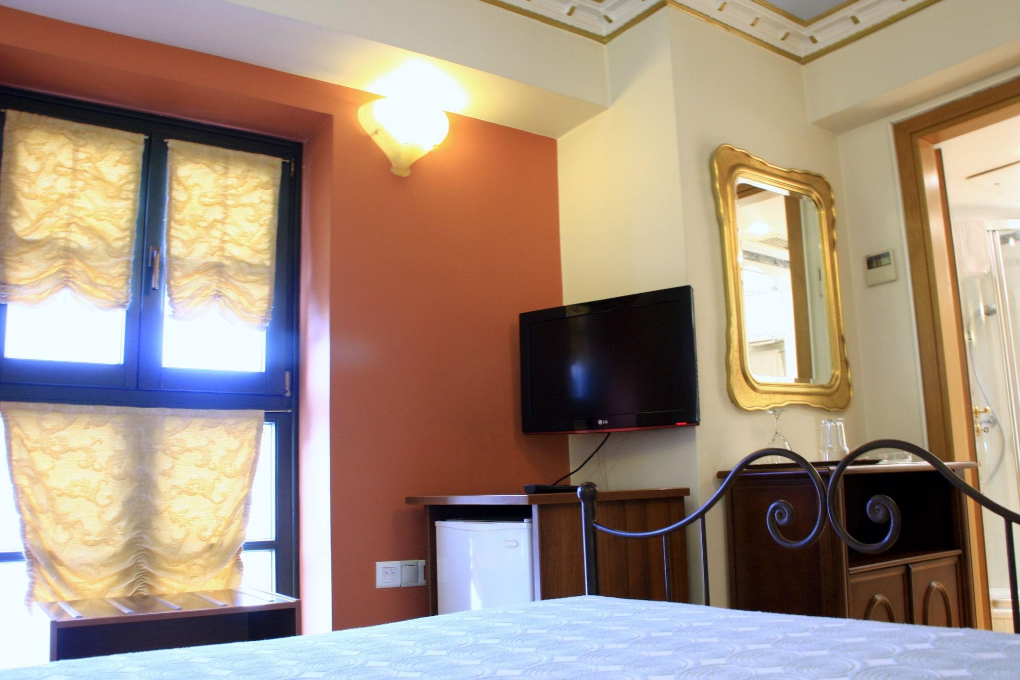 Byzantino Hotel Patras Ngoại thất bức ảnh
